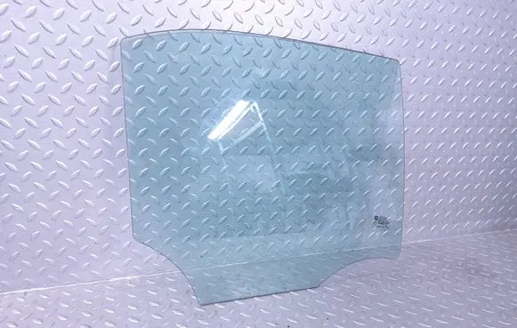 Cadillac ATS Rear door window glass 20905115 84550968