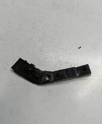 Hyundai i30 Front bumper mounting bracket 865142R000
