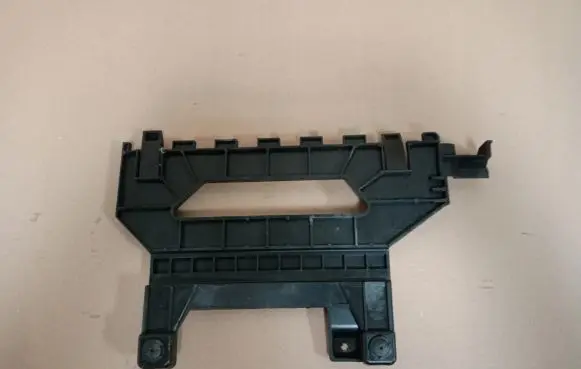 Maserati Ghibli Battery tray 670031014