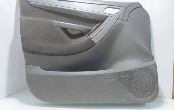 Citroen C4 I Picasso Front door card panel trim 96564565ZD