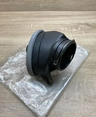 Mercedes-Benz C W204 Intake resonator A6460981007