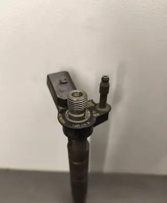 BMW 3 E90 E91 Fuel injector 7805428 0445116 090306