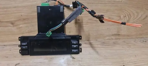 Volvo V70 Screen/display/small screen 31268336