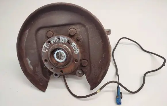 Peugeot 508 Stub axle 