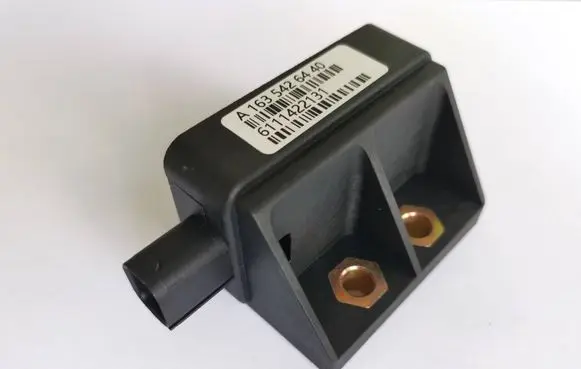 Mercedes-Benz ML W163 ESP acceleration yaw rate sensor A1635426440 6111422131