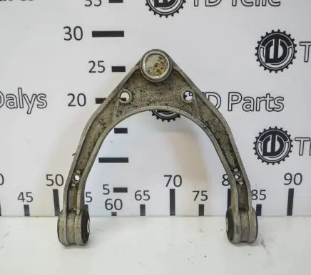 Volkswagen Touareg I Front lower control arm/wishbone 7L0407047B