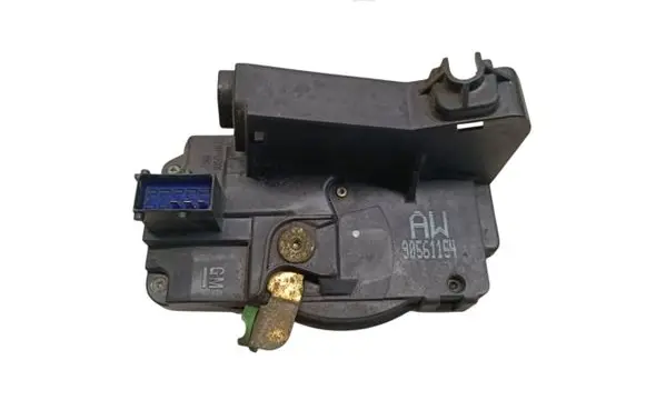Opel Astra G Front door lock 90561154