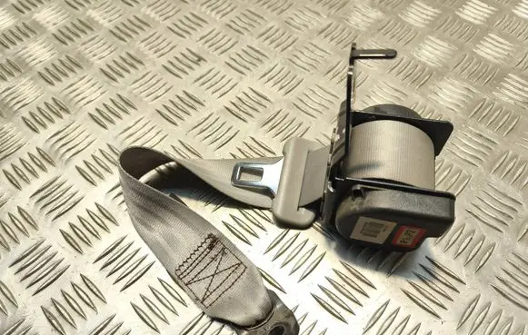 Hyundai Sonata Rear seatbelt 1K04274202