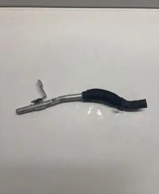 Jeep Grand Cherokee WL Coolant pipe/hose 