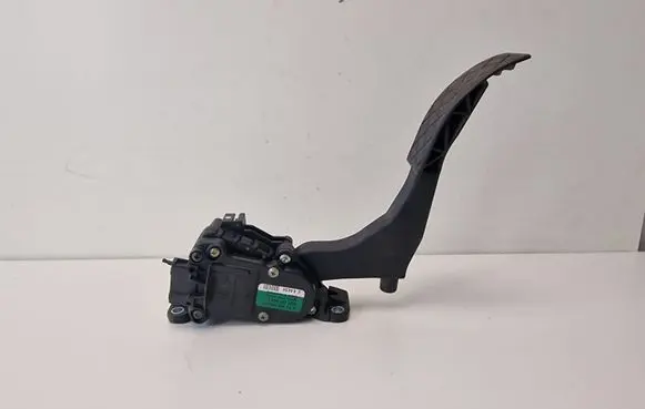 Volkswagen Polo Accelerator throttle pedal 6Q1721503C