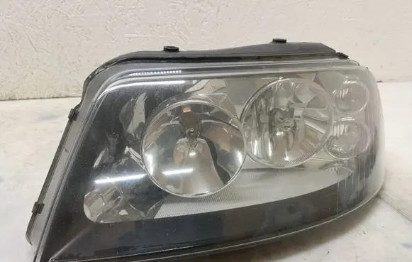 Seat Alhambra (Mk1) Headlight/headlamp 0301182211 7M7941015M
