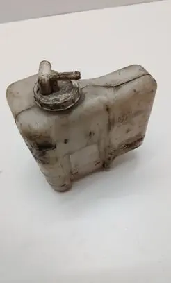 Mitsubishi Pajero Coolant expansion tank/reservoir 