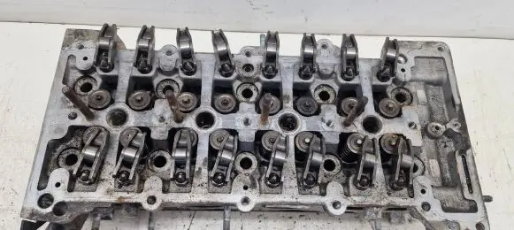 Opel Insignia A Engine head 55571949
