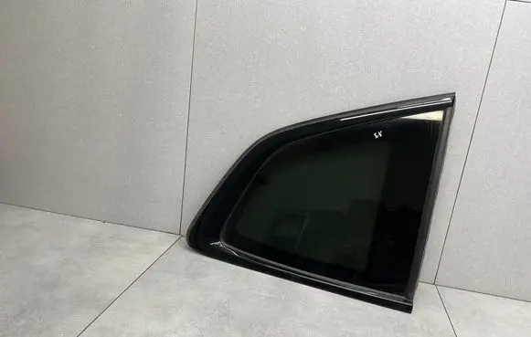 BMW X3M F97 Rear side window 7410064 741006412