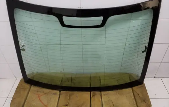 Volvo S60 Rear windscreen/windshield window 