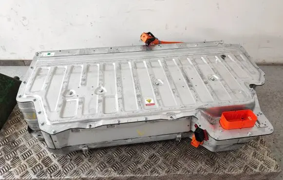 Volvo V60 Hybrid / electric car battery 31407014T 313102615