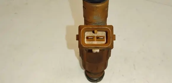 Volvo S60 Fuel injector 0280155831 9186340