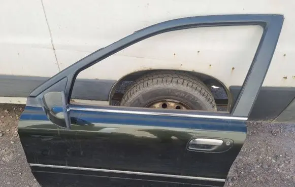 Volvo S80 Front door