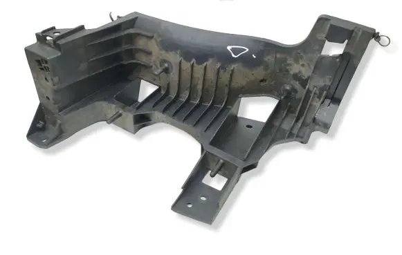 Ram 1500 Air filter cleaner box bracket assembly 68290868AB