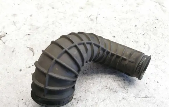 Volvo V70 Air intake hose/pipe 08634143