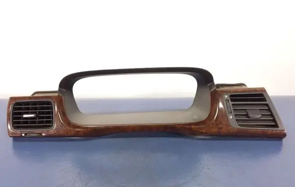 Honda FR-V Other sill/pillar trim element