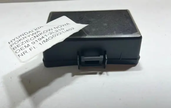 Hyundai i30 Fuse box cover 91941-2L210 919412L210