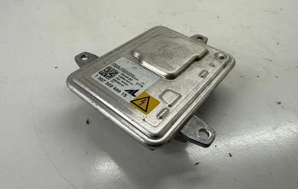 Alfa Romeo Stelvio Headlight ballast module Xenon 130732946915 10EEG190120 H00S0000