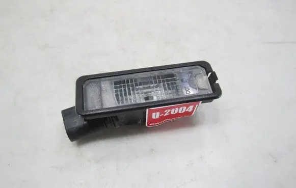 Volkswagen Golf VI Number plate light 1K8943021