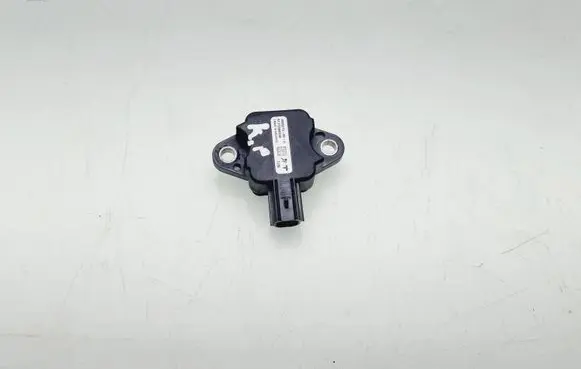 Tesla Model S Airbag deployment crash/impact sensor 100527500A