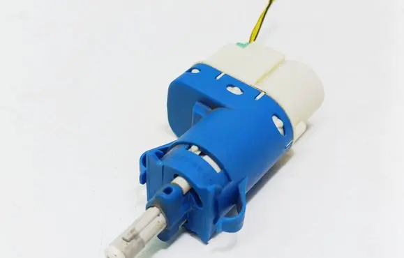Brake pedal sensor switch