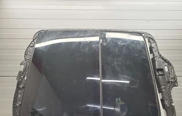 Audi Q3 8U Sunroof set 8U0959591 8U0877041A
