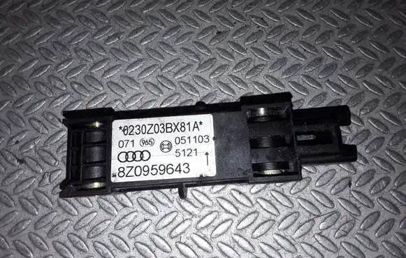 Audi A2 Airbag deployment crash/impact sensor 8Z0959643