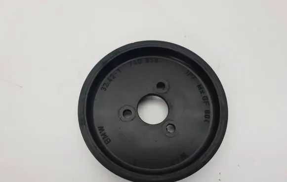 BMW 3 E46 Power steering pump pulley 1740858