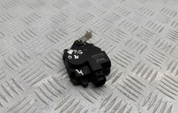 Mitsubishi Space Wagon Central locking motor 1015280140 MR292262