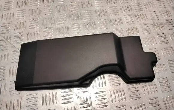 Volvo S80 Fuse box cover 9168994