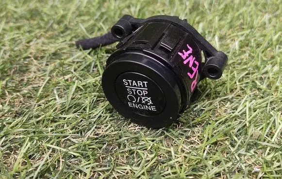 Jeep Renegade Engine start stop button switch 00735625734 A2C96186200