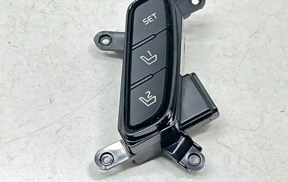 KIA Optima Seat memory switch 93250D4000