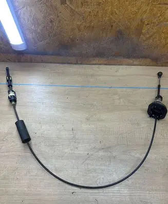Gear shift cable linkage