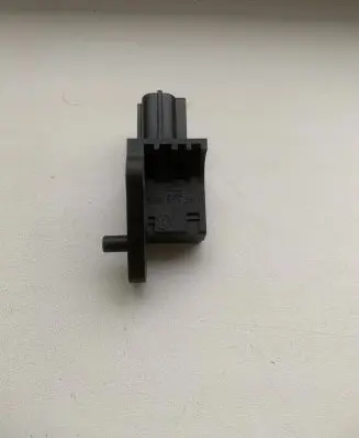 Volkswagen PASSAT B7 Airbag deployment crash/impact sensor 5N0959351B