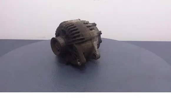 KIA Opirus Generator/alternator 3730039405
