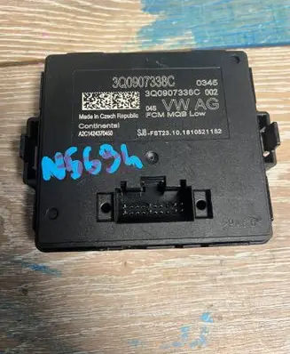 Volkswagen Golf VII Other control units/modules 3Q0907338C A2C1424370450