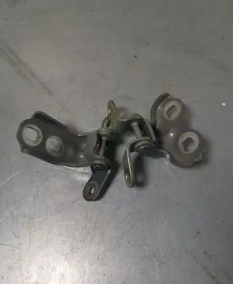 Opel Mokka X Front door hinge set P18220