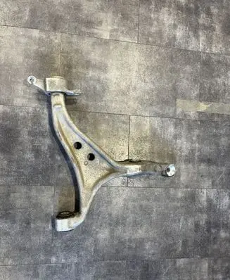Mercedes-Benz ML W166 Front lower control arm/wishbone