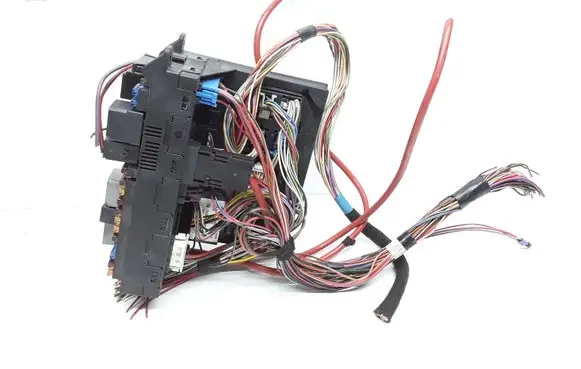 Mercedes-Benz CLS C219 Fuse module 2115459001