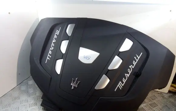 Maserati Ghibli Engine cover (trim) 670005143