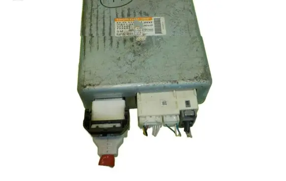 Toyota Avensis T270 ABS pump bracket 8965005091