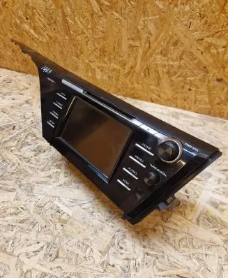 Radio/CD/DVD/GPS head unit