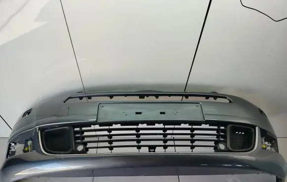 Citroen C5 Front bumper 9681052477