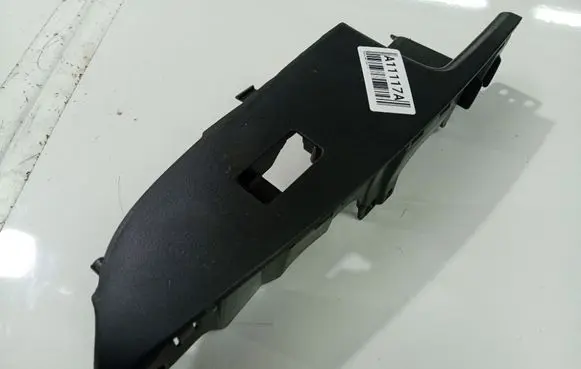 Toyota Aygo AB10 Front door window switch trim DF71684L1 DF71-684L1