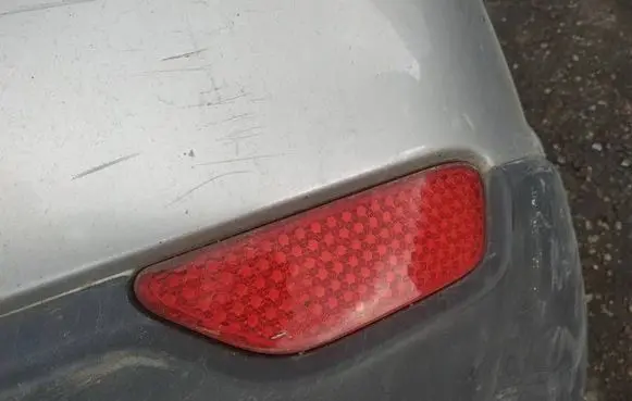 Chevrolet Captiva Rear tail light reflector 